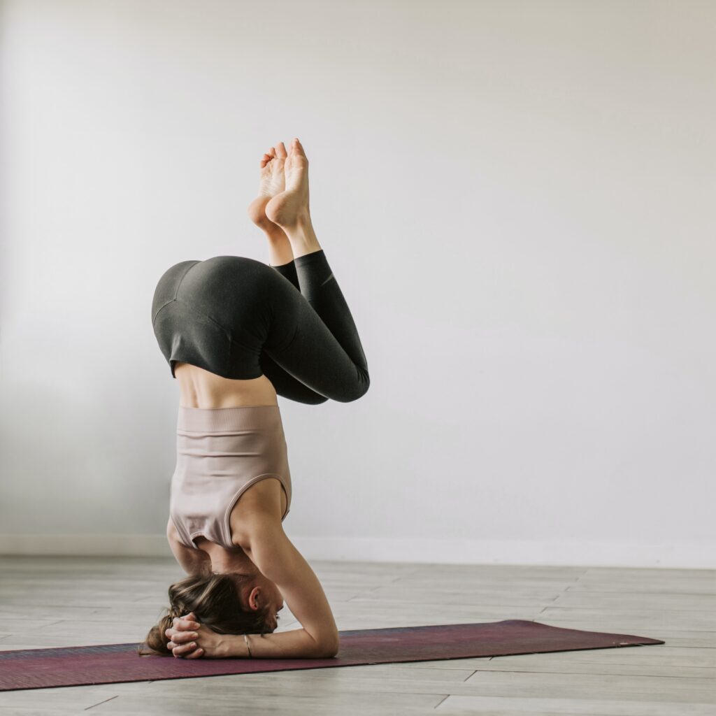 Tipos de esterillas de yoga, Asanas